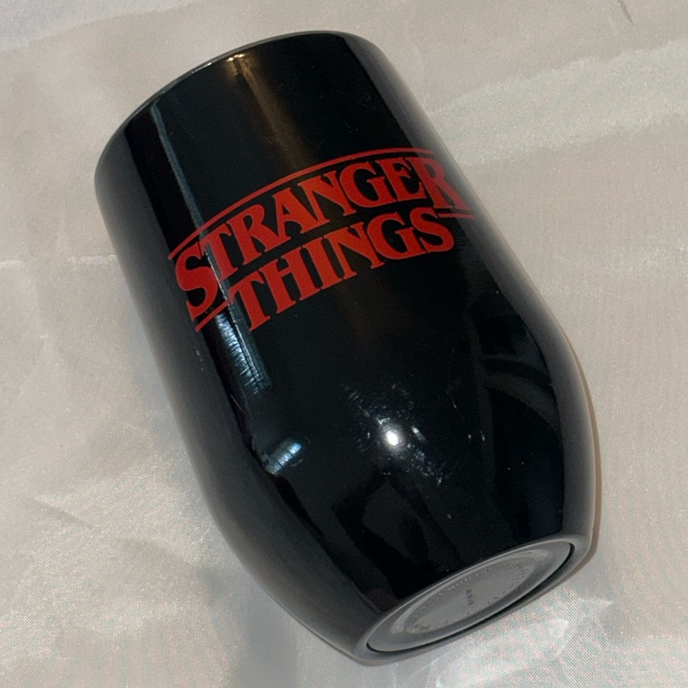 Stranger Things Tumbler Wine Glass Netflix Short Cup 13.53 Oz‎ NEW